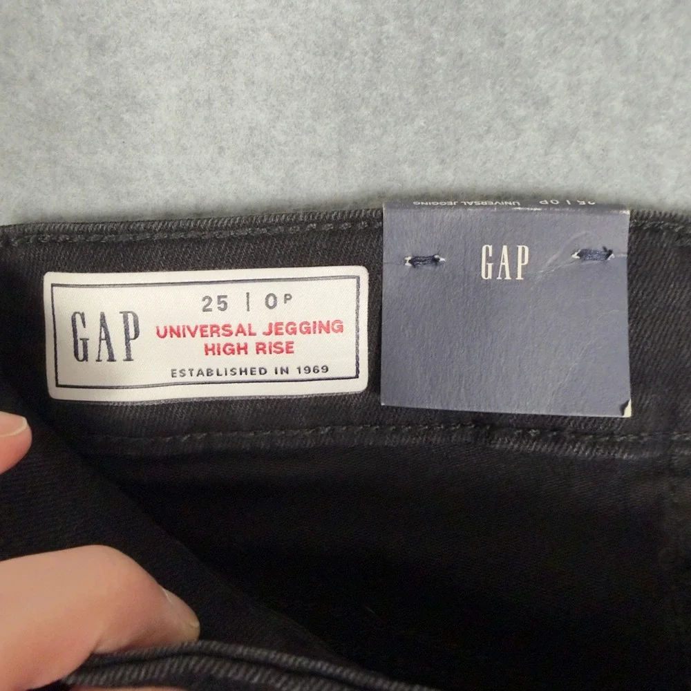 NWT GAP Universal Jegging High Rise Petite Jeans Black Size 0P - Picture 7 of 10